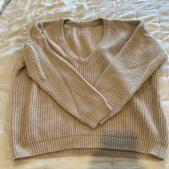 Deep Back V Sweater by lulus - Picture 3 of 4